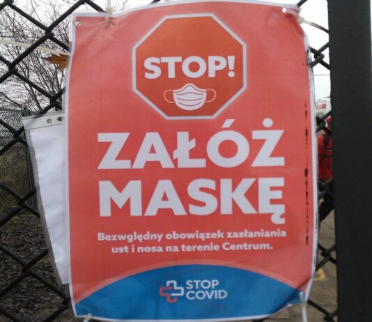 Załóż maskę