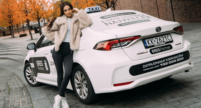 Praca dla studenta – czy warto pracować jako kierowca TAXI?
